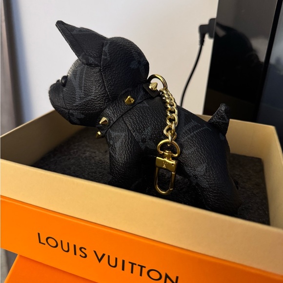 Louis Vuitton Black Dog Key Chain - Picture 5 of 5